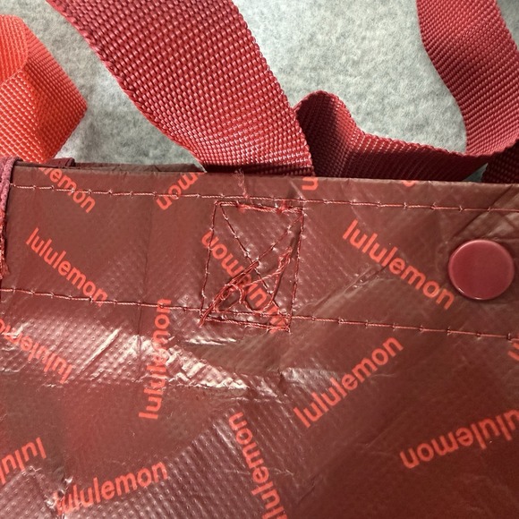 Bundle Of 4 Lululemon Red Burgundy Small Tote Bags Reusable Lot Of Four - Picture 10 of 16